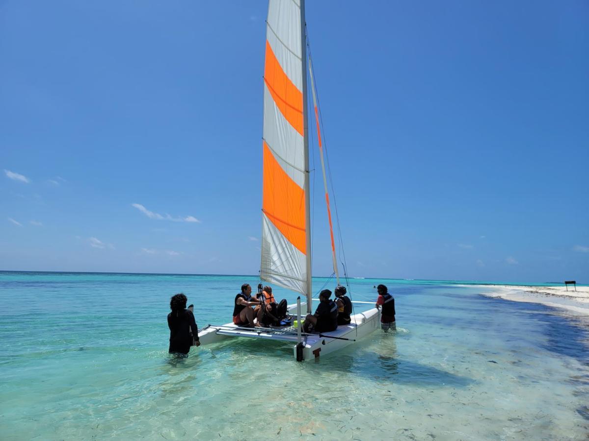 Hotel arianna maldives Dhangethi Esterno foto